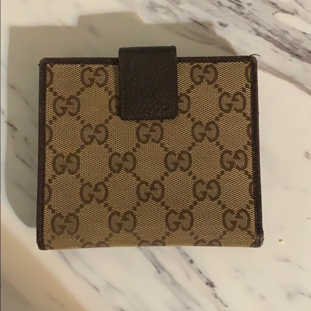 Gucci wallet